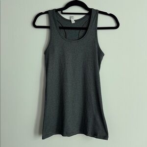 Under Armour Gray Tank Top Size M